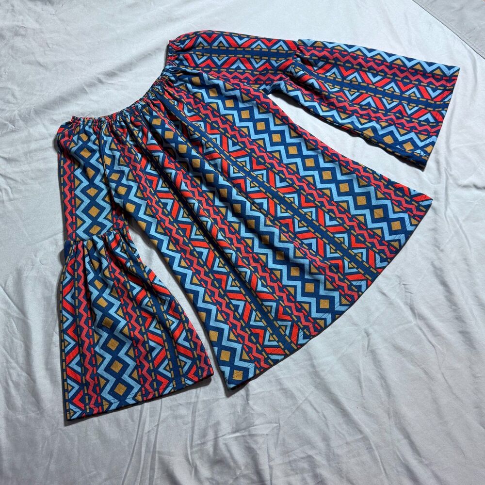 West Loop Boho Aztec Print Tunic Top with Bell Sleeves Size S